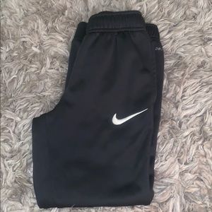 boys nike sweatpants